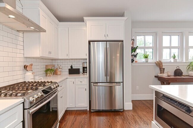 52 River St, Unit #7 in Boston, MA - Foto de edificio - Building Photo