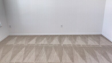 12712 Westside Vlg Lp in Windermere, FL - Building Photo - Building Photo