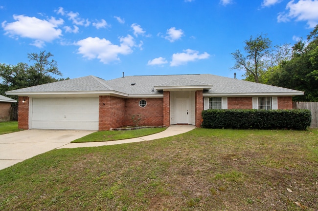 property at 1713 Cahaba Cir