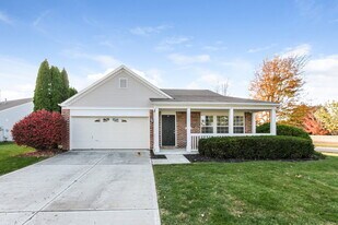 10802 Washington Bay Dr in Fishers, IN - Building Photo
