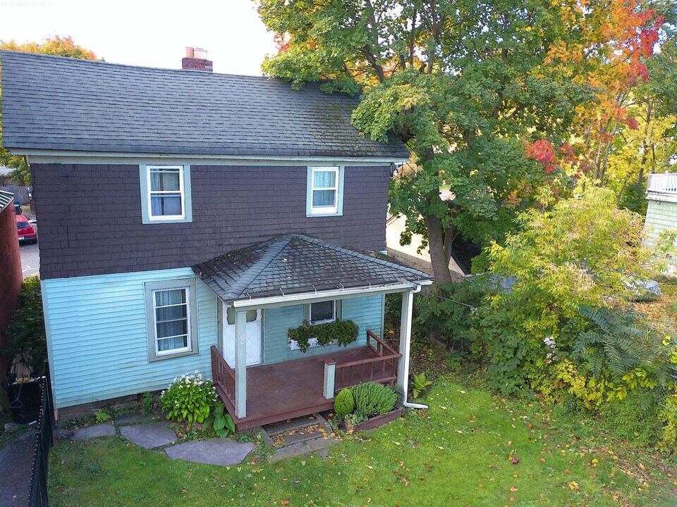 120 Dell St in Syracuse, NY - Building Photo