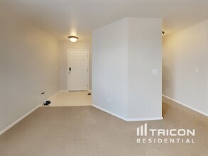 7711 Mariner Cove Dr in Reno, NV - Building Photo - Building Photo