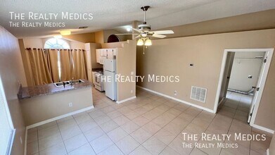 1107 Isadore Dr in Orlando, FL - Building Photo - Building Photo