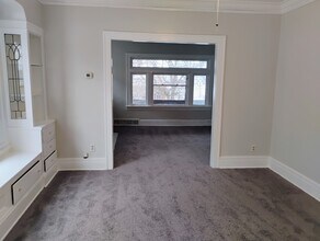 1673 Victoria Ave, Unit 2 in Lakewood, OH - Building Photo - Building Photo