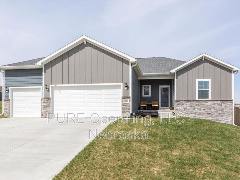 6420 Kyla Dr in Bellevue, NE - Building Photo