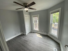 1429 Logan St SE in Grand Rapids, MI - Building Photo - Building Photo