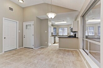 20622 Broughwood Cir in Katy, TX - Building Photo - Building Photo