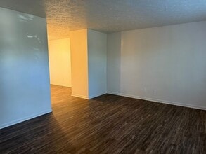 1204 Glade Hill Dr in Knoxville, TN - Building Photo - Building Photo