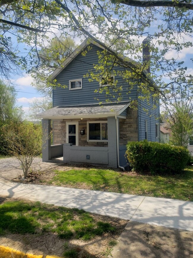 property at 460 Penn Ave