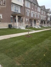 22 Ambereen Pl in Bowmanville, ON - Building Photo - Building Photo