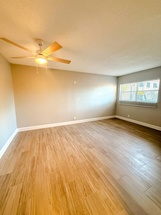 225 Danube Ave in Tampa, FL - Building Photo