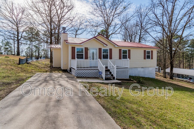 property at 1031 Oak Blvd