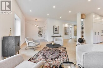 36 Glenshaw Crescent in Toronto, ON - Building Photo - Building Photo