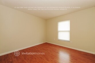 7325 Claries Dr in Sarasota, FL - Building Photo - Building Photo