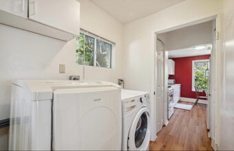 399 13th Ave in Santa Cruz, CA - Building Photo - Building Photo