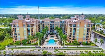 2825 Palm Beach Blvd in Ft. Myers, FL - Building Photo