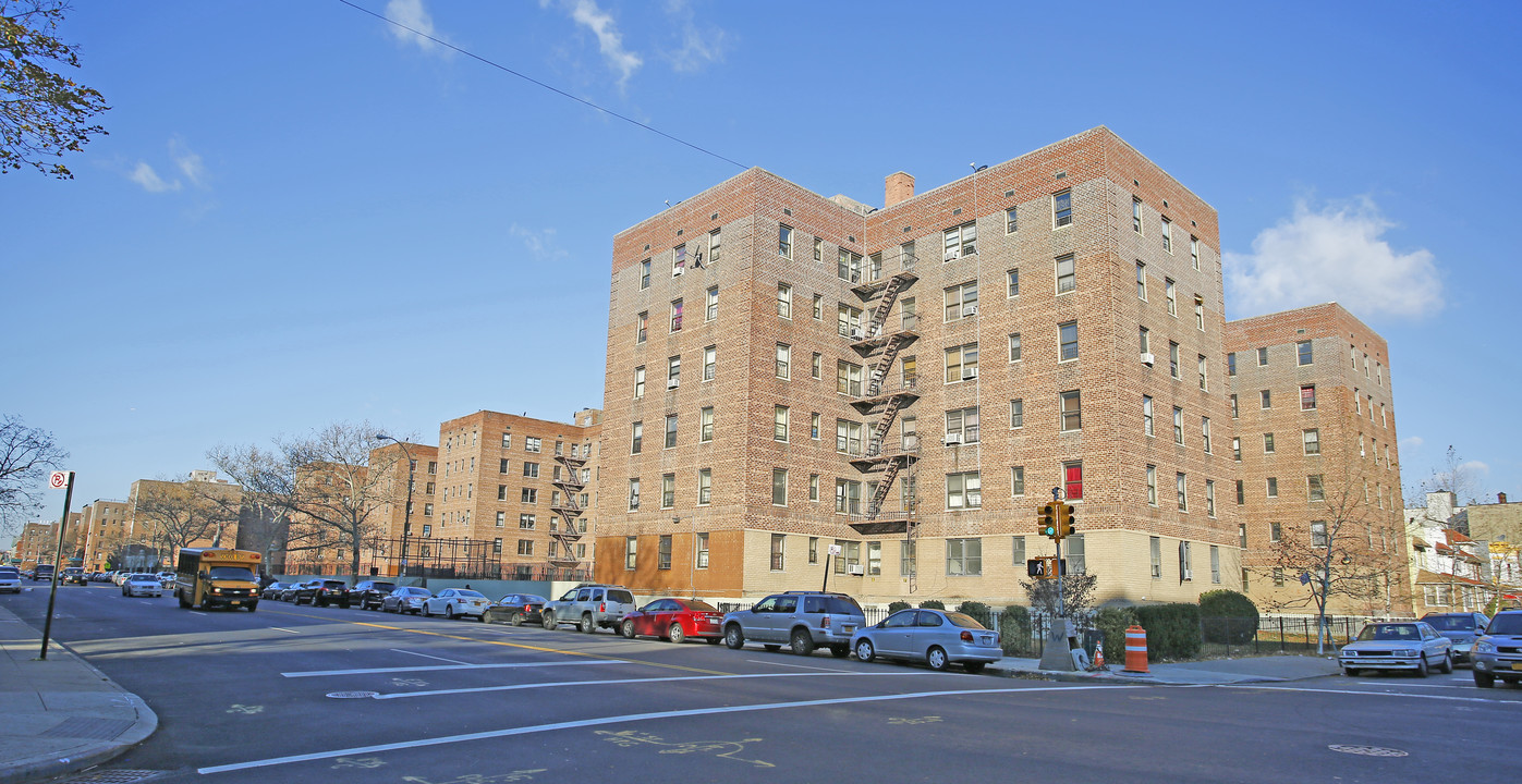 Flatbush Gardens in Brooklyn, NY - Building Photo