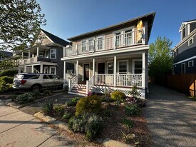 319 Concord Ave, Unit 1 in Cambridge, MA - Building Photo