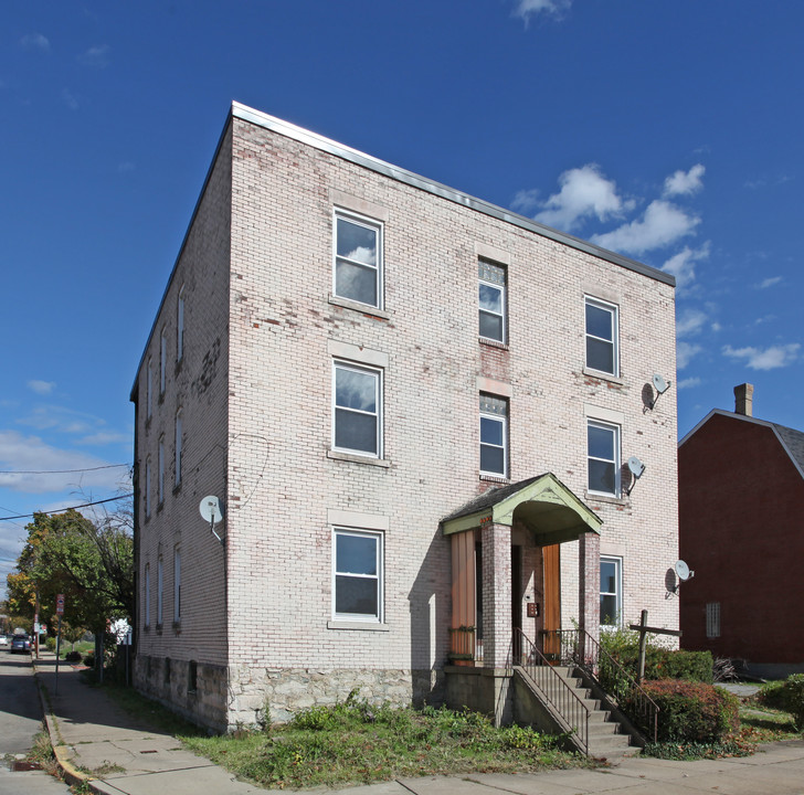 5801 Penn Cir N in Pittsburgh, PA - Building Photo