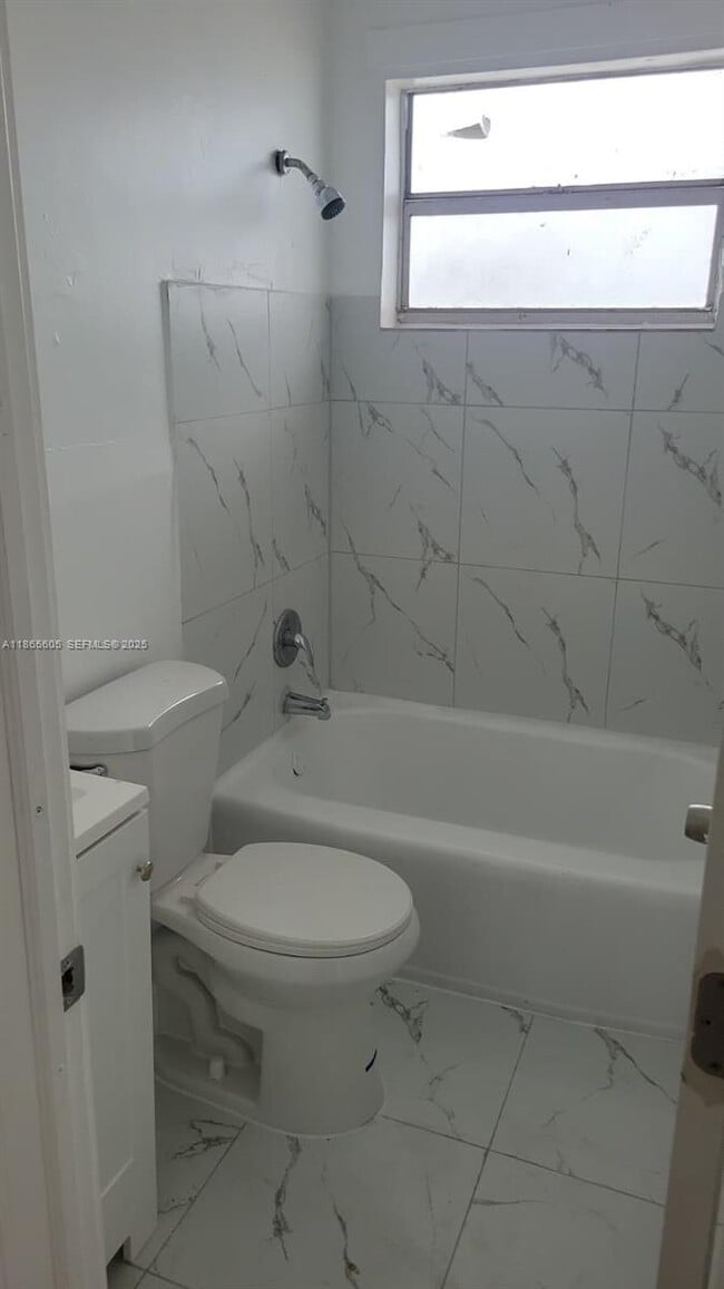 property at 1406 NW 2nd Ave