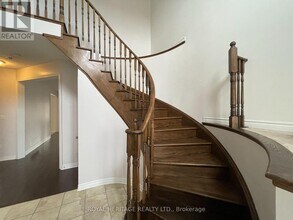 1784 Jack Glenn St in Oshawa, ON - Building Photo - Building Photo