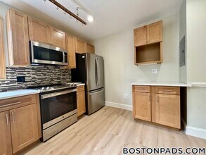 48 Shannon St in Boston, MA - Building Photo - Building Photo