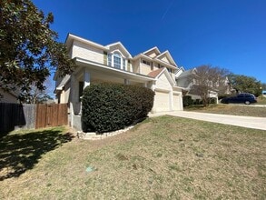 979 Calico Garden in San Antonio, TX - Building Photo - Building Photo