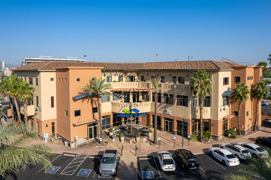 Sam Hughes Place in Tucson, AZ - Building Photo