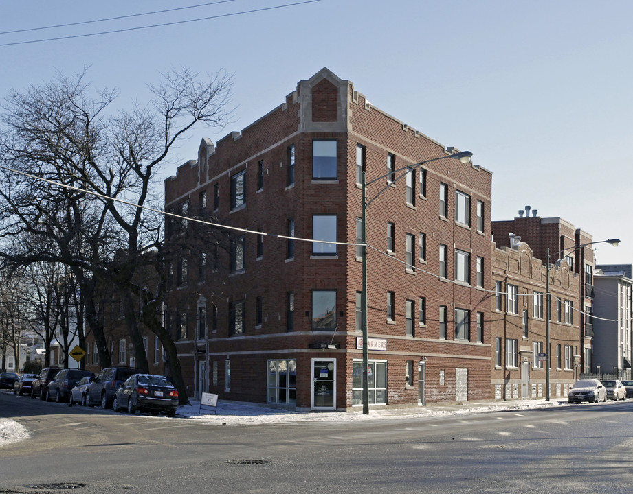 3069-3075 N Clybourn St in Chicago, IL - Foto de edificio