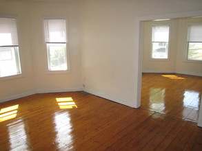 16 Kidder Ave, Unit 2 in Somerville, MA - Foto de edificio - Building Photo