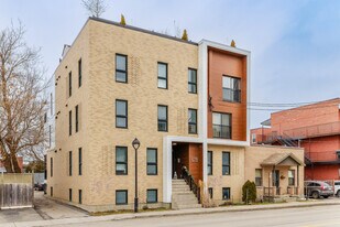 679 1Re Av in Montréal, QC - Building Photo