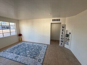 3427 E Willetta St in Phoenix, AZ - Building Photo - Building Photo