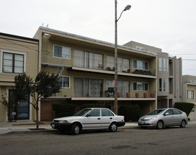 570 Duncan St in San Francisco, CA - Foto de edificio - Building Photo