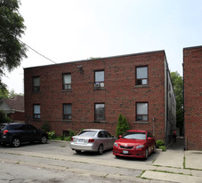 14 39th St Apartments