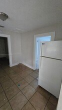 1971 Ella St in Jacksonville, FL - Building Photo - Building Photo
