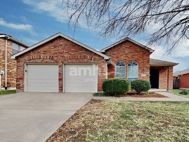 property at 517 Pinto Ln