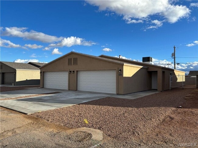 981 Calumet Ave in Kingman, AZ - Building Photo - Building Photo