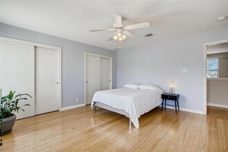 8813 Winter Haven Rd in Austin, TX - Building Photo - Building Photo