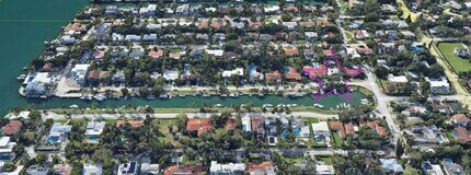 1082 NE 89th St in Miami, FL - Building Photo - Building Photo