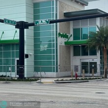 2918 N Ocean Blvd in Fort Lauderdale, FL - Foto de edificio - Building Photo
