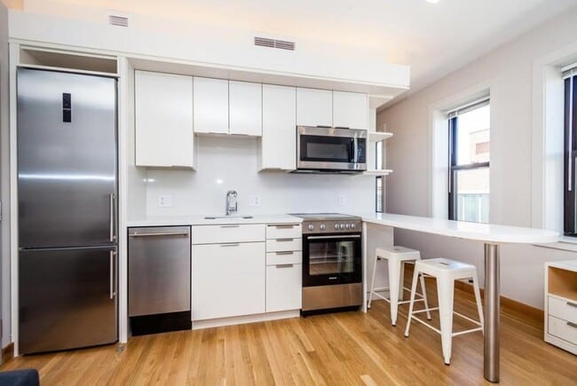 property at 115 Mt Auburn St
