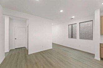 14154 Gallatin St in Pilot Point, TX - Building Photo - Building Photo