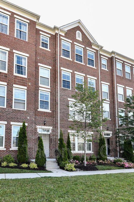 property at 2942 Finsbury Pl