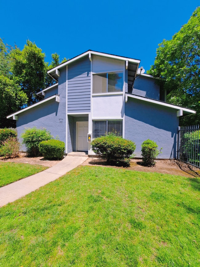 property at 4779 N Cedar Ave
