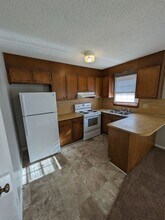 829 10th Ave NE in Hickory, NC - Foto de edificio - Building Photo