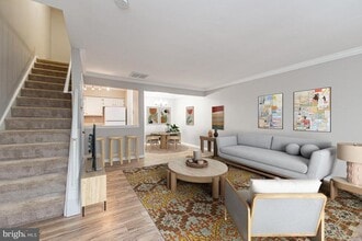 7438 Emerald Dr in Manassas, VA - Building Photo - Building Photo