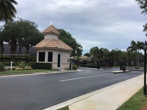 175 Jones Creek Dr in Jupiter, FL - Building Photo - Building Photo