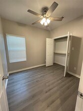 16870 W Hammon in Montgomery, TX - Building Photo - Building Photo