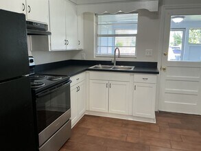 210 Allamanda Dr in Lakeland, FL - Building Photo - Building Photo