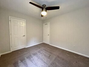4608 Coronet Ave in Virginia Beach, VA - Building Photo - Building Photo